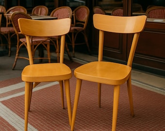 Pair of 1950s Thonet Fischel Shabby Chic Bentwood Bistro Cafe Chairs