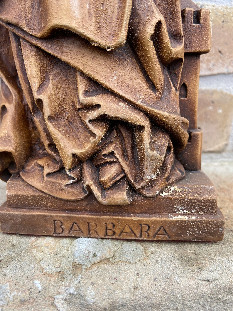 statue vintage madera de Santa Barbara Sainte Barbe pompier catholique religion image 3