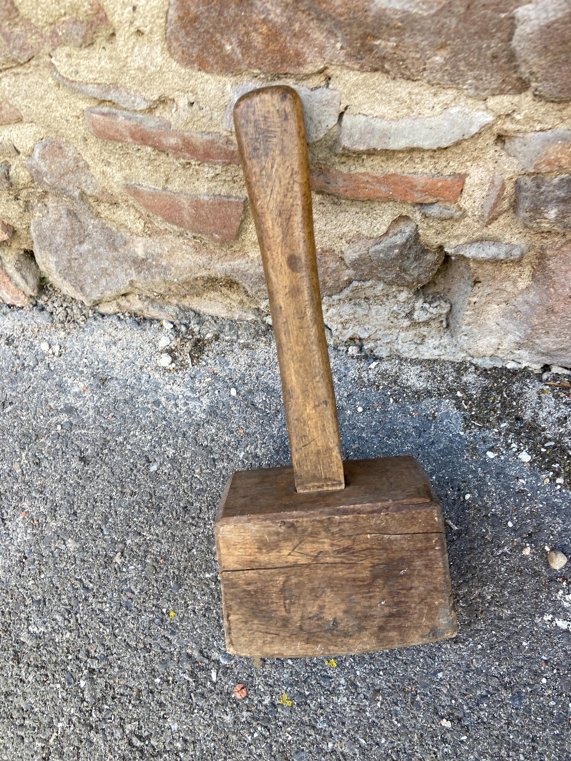 Outil ancien MARTEAU-CHASSE de TONNELIER - Bricolage