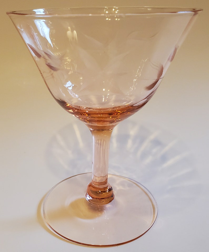 Elegantes rosa Depressionsglas mit Blumen geätztes Champagner-Sorbetglas 4,5 Zoll Bild 4