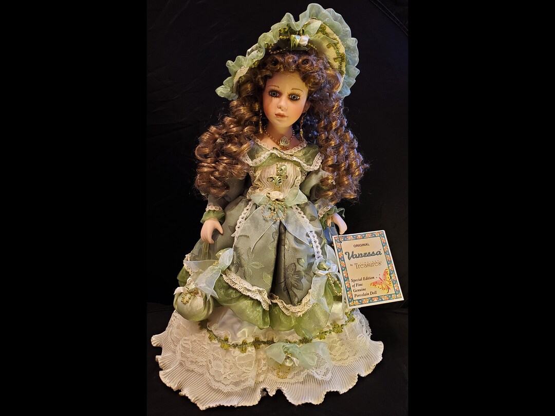 その他 porcelain doll Timeless Treasures Vanessa Special Edition Porcelain Doll 2003