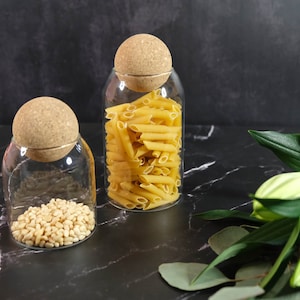 Set of Glass Pantry Jars with Cork Lids – 500ml & 800ml – Clear Glass Storage Containers – Minimalist Kitchen Decor – Eco-Friendly Storage