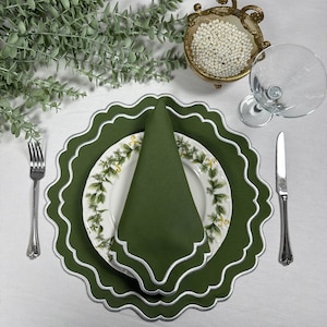 Green Handmade Placemat Napkin Set, Table Decor for Parties, Picnic Napkin, Daily Use Napkin,  ( 4 People Set - 8  pcs ) christmas gift