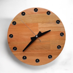 Handmade Hornbeam Wood Wall Clock: 11.8&quot; Vintage Style