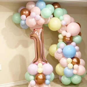 Affordable balloon decoration