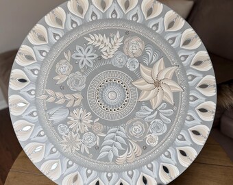 Neutral Blooms Mandala (24")