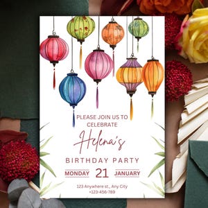 Invito di compleanno con lanterne di carta colorate, DOWNLOAD IMMEDIATO, invito modificabile per la celebrazione orientale, modello stampabile per il capodanno lunare in bambù