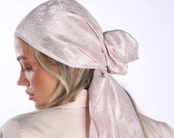 Foulard Soho Jacquard Champagne • Foulard con motivo floreale • Copricapo morbido ed elegante • Perfetto per tutte le stagioni • Hijab (29,5&quot; x 73&quot;)