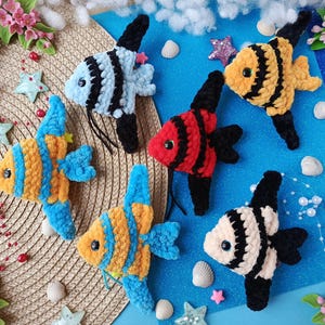 Fish PDF no sew Crochet PATTERN, sea creatures, crochet angelfish, toy crochet pattern, amigurumi crochet pattern, DIY plushie