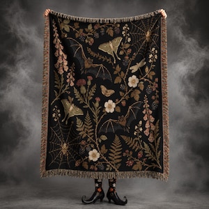 Luna Moth Blanket Woven Gothic Botanical Throw Dark Academia Cottagecore Tapestry Bat Spider Witchy Home Decor Gift Fall Decor Spooky Season
