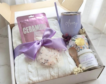 Muttertags-Spa-Geschenkbox | Lila Verwöhnen Geschenk-Set | Personalisiertes Wellness-Care-Paket | Luxus Geschenk für Mama | Neue Mama personalisierte Becher