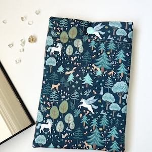 Kindle Sleeve, Kindle Paperwhite Sleeve With Snap Closure, Padded Kindle Case, Kindle Colorsoft Case, Gift for Kindle Lovers, Fantasy