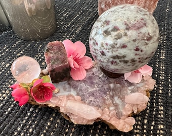 Crystal Art! Pink Tourmaline, Rose Quartz and Rhodonite