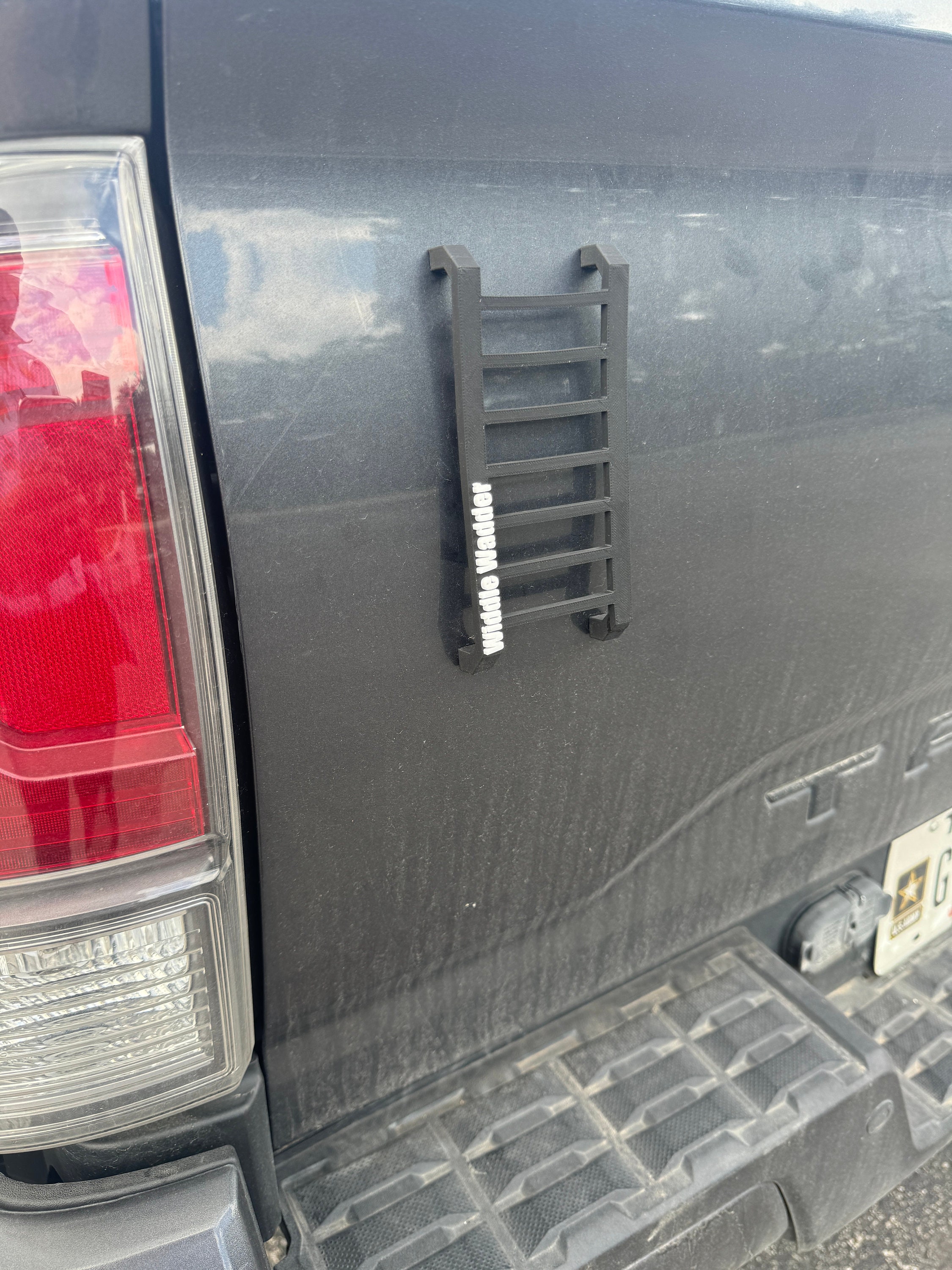 Widdle Wadder 8-Inch Magnetic Ladder Magnet For Car, Truck, Fridge - Strong ABS Plastic With Adhesive Pads, Dishwasher Safe (Black) - View #14
