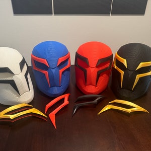 Spiderman 2099 Helmet: Miguel O&#39;Hara Cosplay, 3D Printed