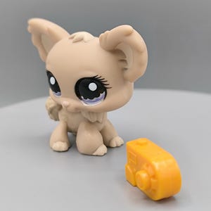 LPS LITTLEST PETSHOP PET SHOP HASBRO #1060 - Chihuahua Chien / Dog EUR 23,18 - FR