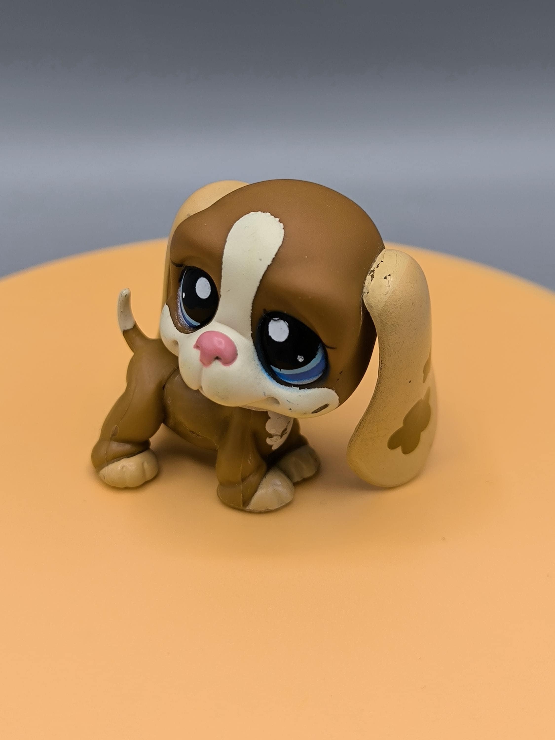Figurine Authentique Littlest Pet Shop #1106 Basset Hound – Hasbro LPS Original