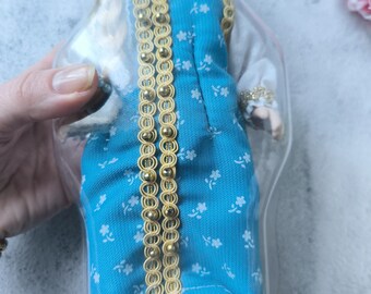 ロシアの衣装を着たヴィンテージの磁器人形、世界の人形コレクション
