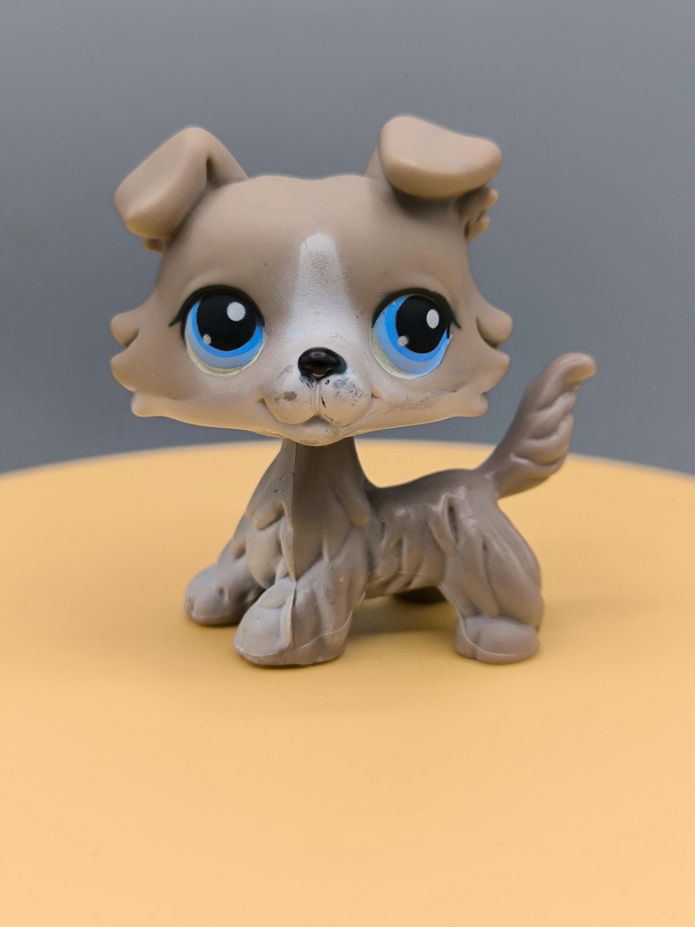 Littlest Pet Shop Collie #67, Authentic Pet Figurine, Light Brown