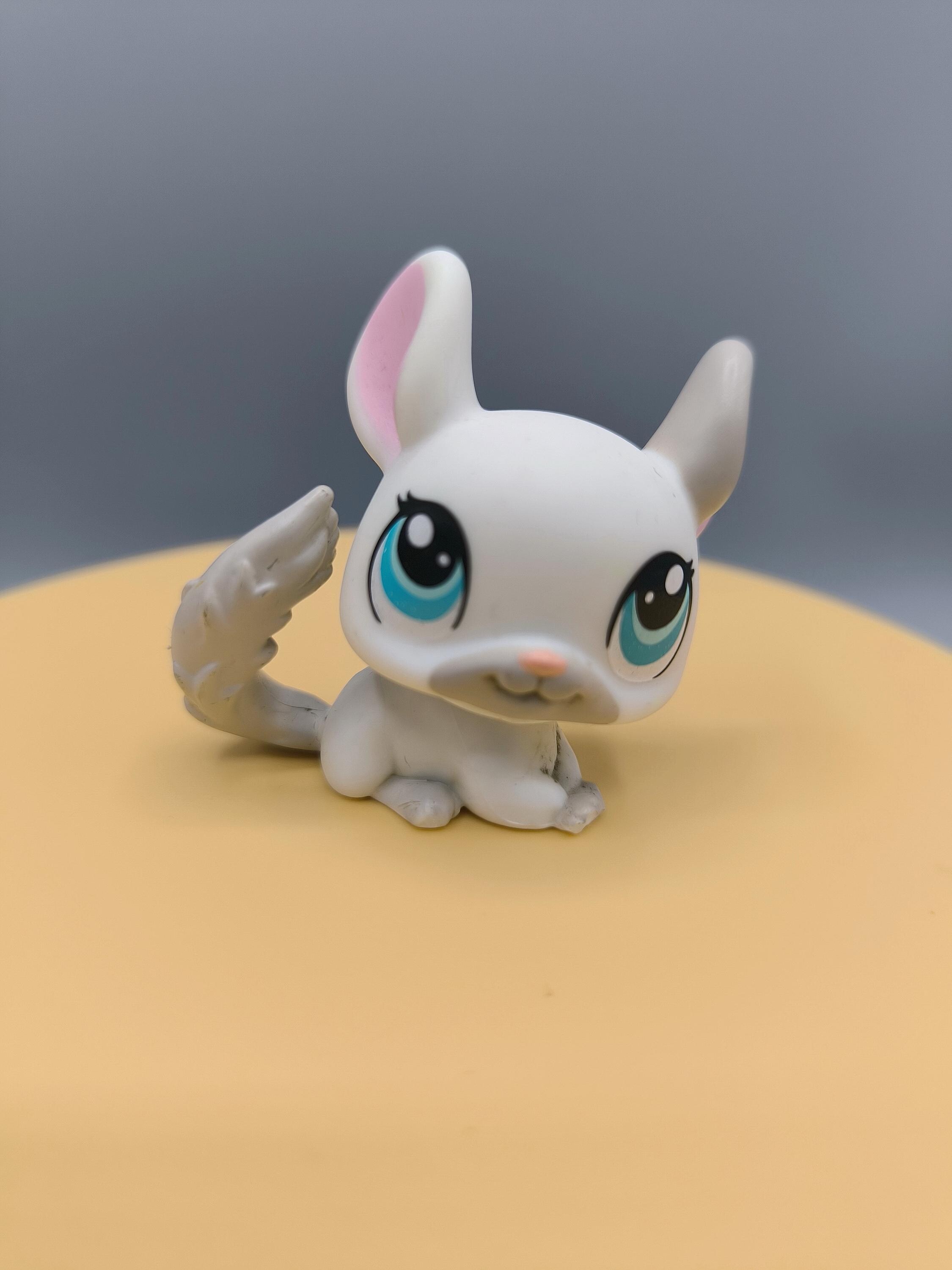 Littlest Pet Shop Chinchilla #1401, Authentic Pet Figurine, LPS