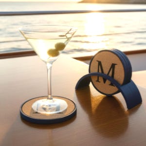Monogram Coaster Set Display Stand Home Decor Gift Idea for Wedding Present Choice Bar Accessory Drink Holder Table Protection Item Modern