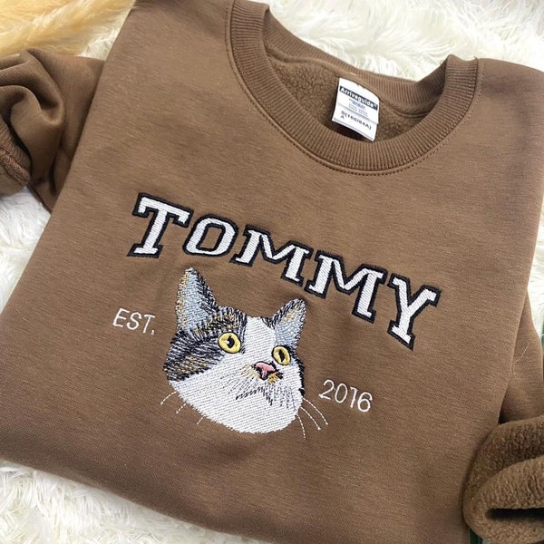 Custom Embroidered Pet From Your Photo T-Shirt, Personalized Cat Sweatshirt, Pet Name Sweatshirt, Cat Mom Gift, Cat Lover Gift, Pet Gift