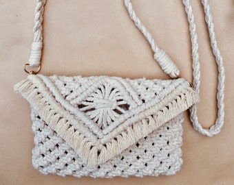 Macrame Clutch Purse | Macrame Purse with Strap | Natural Macrame Boho purse | Elegant Evening Purse