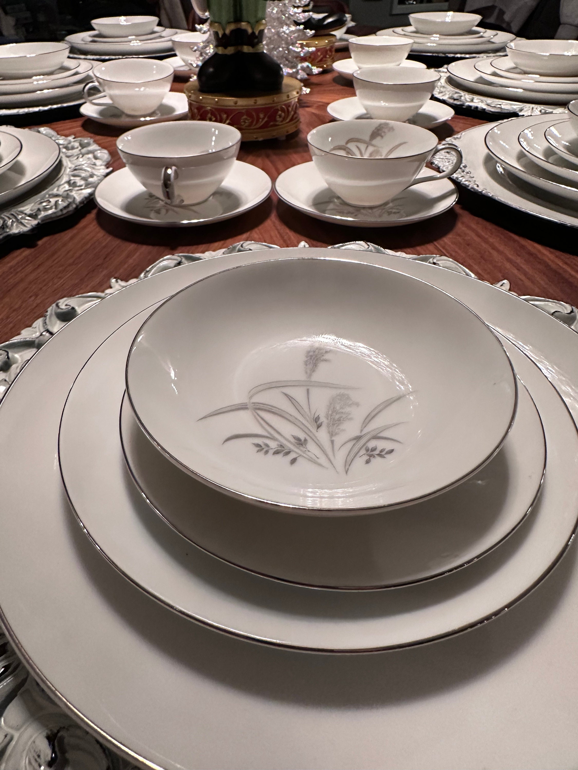 silver wheat シルバーウィート　ディナープレート 銀食器 Wentworth Silver Wheat China - Etsy