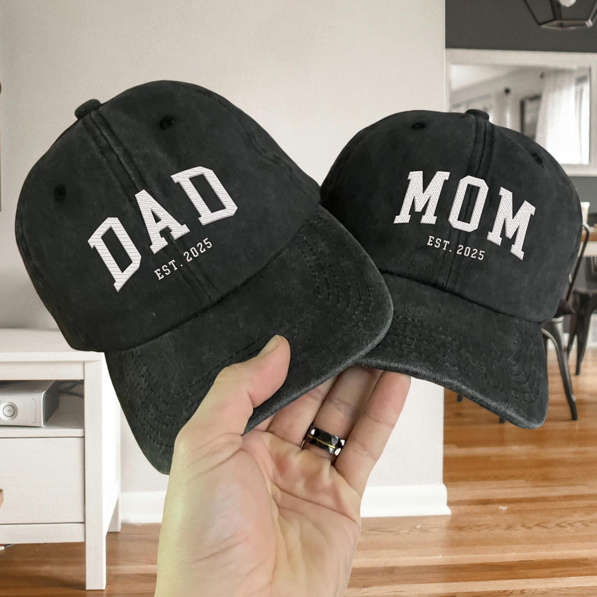 Personalized Mom Dad Embroidered Hat, Customized New Mom Dad  display picture 3