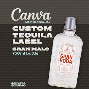 Puede incluir: Una botella de vidrio transparente de 750ml con una etiqueta personalizada que incluye el texto Spicy Tamarindo, Gran Boda, Romina & Esteran y la fecha 09.29.2026. La etiqueta muestra dos anillos entrelazados y el texto 30% Alc. Vol. Cont. Net.