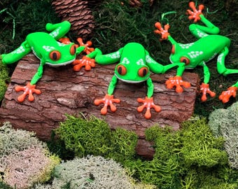 3D Printed Red-Eyed Tree Frog Figurine – Colorful Jungle Decor, Nature Gift, Terrarium Accent, Cute Desk Buddy