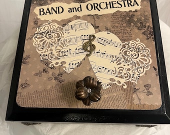 Up Cycled Cigar Box of Music