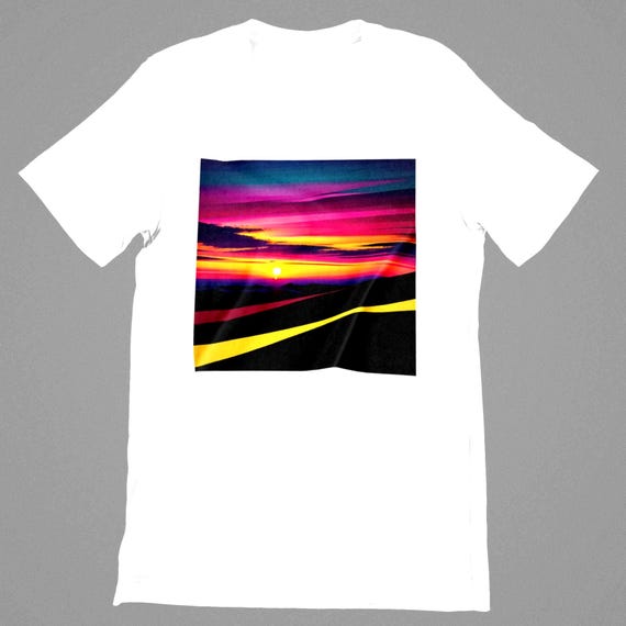 K#188 - Unisex shirt with sunset print – Trendy T-shirt for women & men | Sunset Vibes Look 2025