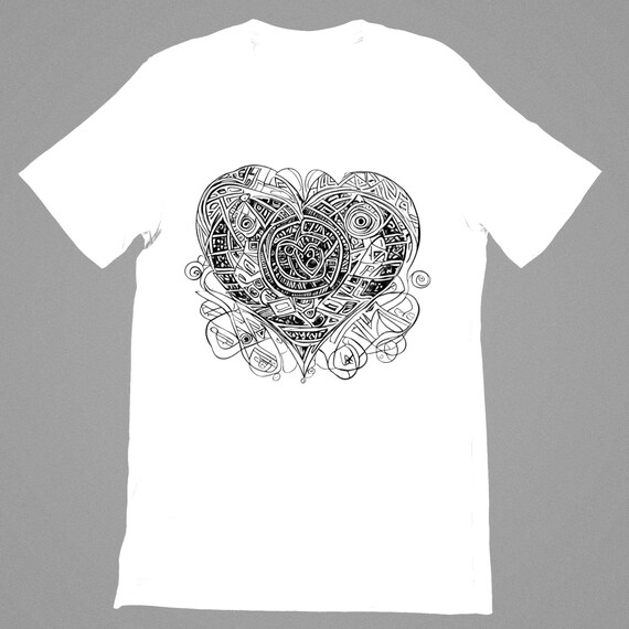 K#109 - Unisex Oversized T-Shirt | Casual Shirt with Heart Design | Streetwear Fashion