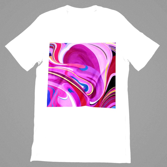 K#187 - Unisex shirt with pink swirl print – Stylish oversized T-shirt for women & men | Trend color magenta 2025