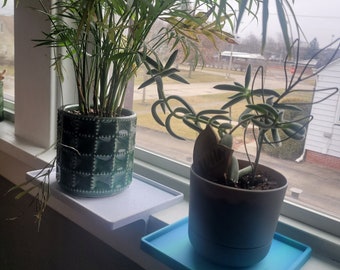 Windowsill Shelf 10"