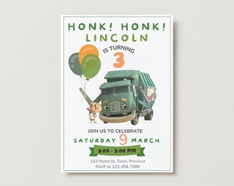 Op de afbeelding: Een groene en witte verjaardagsuitnodiging met een cartoonillustratie van een vuilniswagen en een jongen die ballonnen vasthoudt. De tekst luidt "Honk! Honk! Lincoln wordt 3. Vier met ons mee Zaterdag 9 maart 15:00-17:00 uur 123 Home St, Town, Province RSVP naar 123-456-7889"