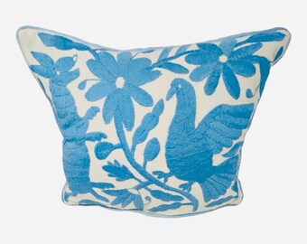 Hand embroidered Pillow, mexican embroidery, gift pillow, ready-to-ship, skyblue on white, cotton textiles, Otomi unique art fabrics, 13x17"