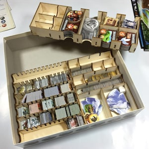 Organizzatore di giochi da tavolo Small World