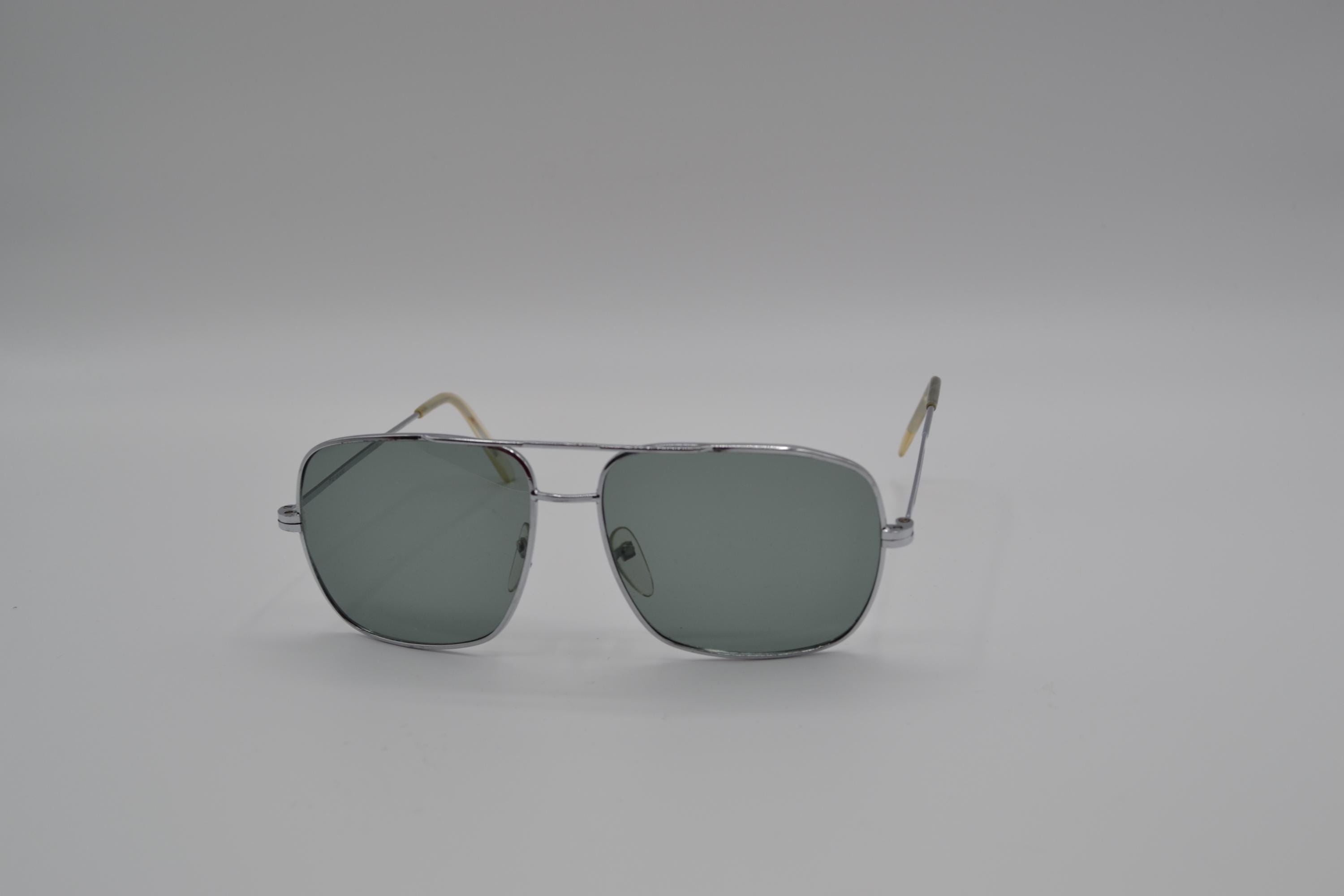 Oversized Square Aviator Sunglasses Classic Pilot Vintage UV400 Shield Metal SUNGAIT Polarized Retro Square Aviator Sunglasses for Men  main image 3