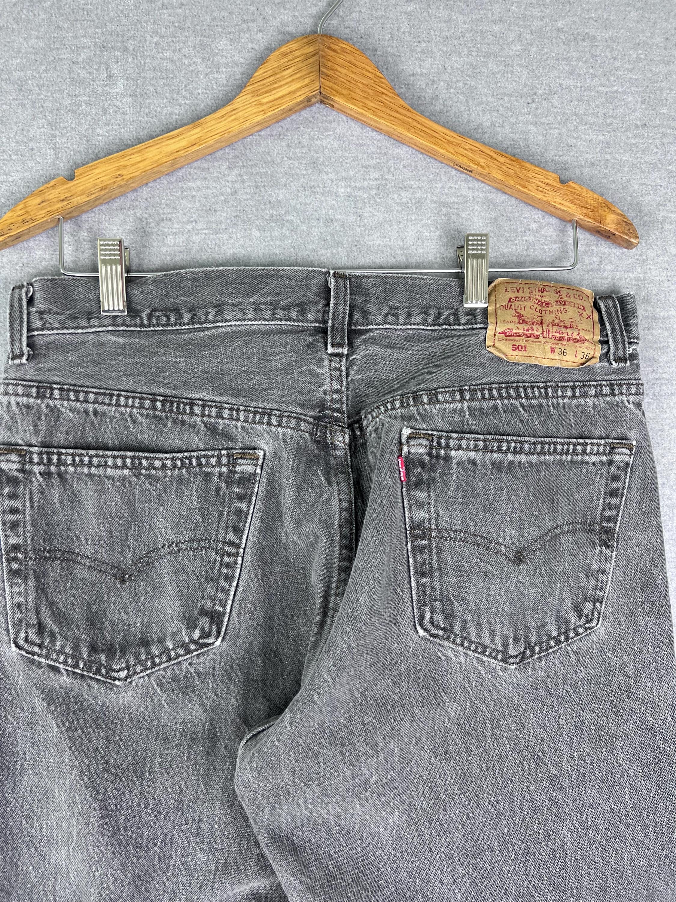 Vintage Levis Jeans Mens 36x36 (fits 32x30) Black 501 Straight