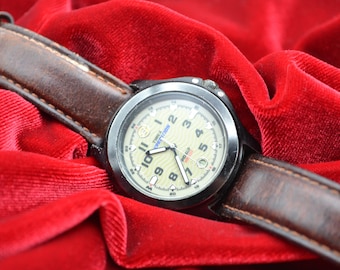 Vintage Timex Mens Expedition Watch, Brown  Needs replacement batt
