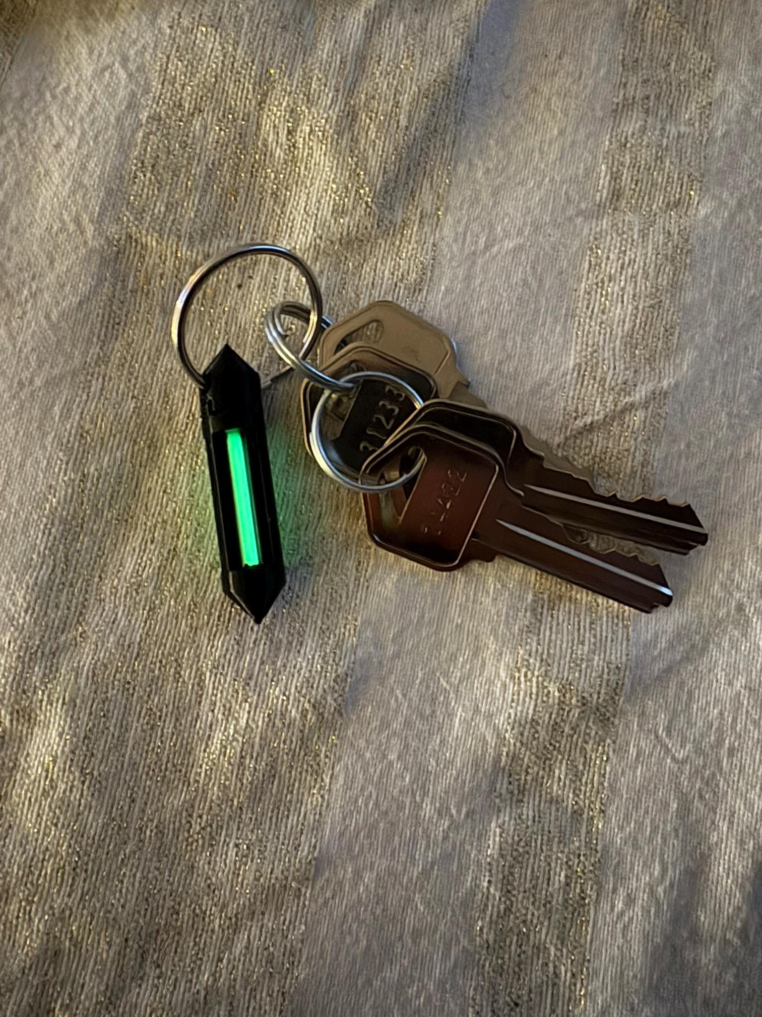 Tritium keychain - Etsy 日本