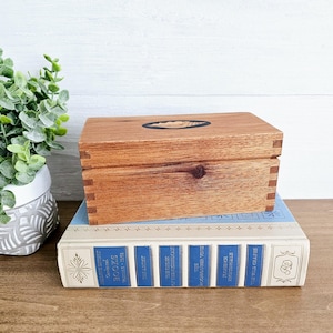 Vintage Wooden Jewelry Box with Shell Shaped Inlay Design, Trinket Box