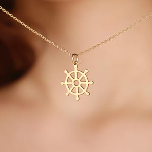 14K Gold Ship Wheel Necklace, Nautical Gold Pendant for Women, Ocean Lover Jewelry, Sailing Charm Necklace, Coastal Life Jewelry