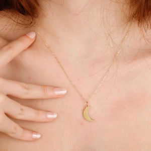 14K Gold Crescent Moon Necklace: Minimalist Celestial Jewelry