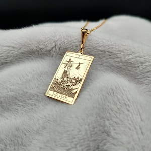 Collana con la carta dei tarocchi del Matto, collana spirituale in oro massiccio 14K, collana dei tarocchi fatta a mano, collana delicata, regalo spirituale
