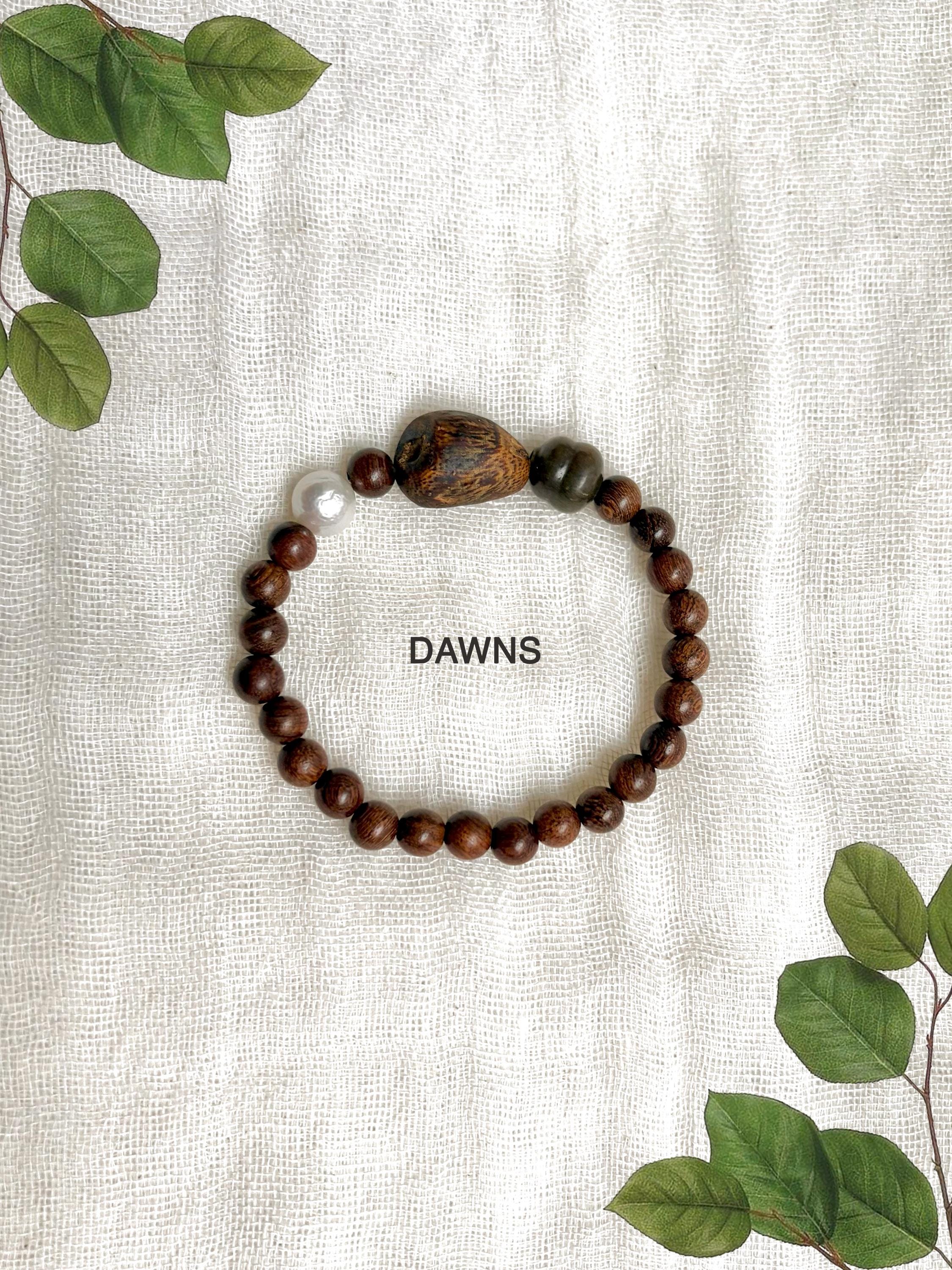 Agarwood bracelet - Etsy 日本