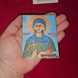 Saint Tabitha 3x3,75 "Laminierte kyrillische Gebetskarte