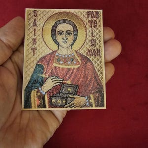 Gelamineerde orthodoxe gebedskaart Saint Panteleimon